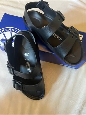 Birkenstock Sandals “Milano EVA Kids” size34, UK 2, US L-3 US M-1